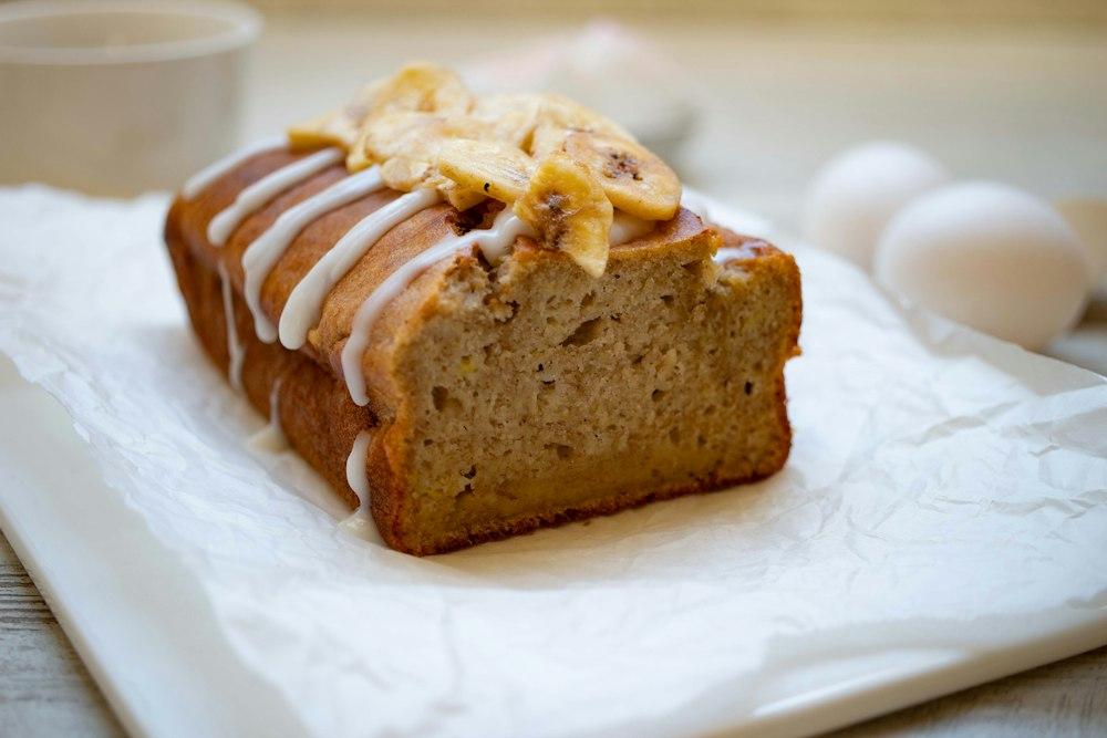 Pan de plátano rebanado